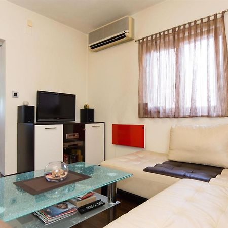 Apartment Rene Krk Town Εξωτερικό φωτογραφία